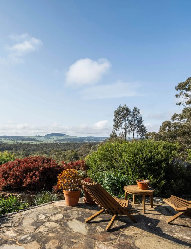 Cette escapade dans la brousse est à vendre dans une ville victorienne peu connue Yandoit près de Melbourne