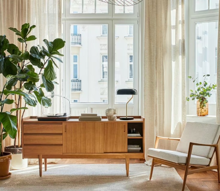 Buffet enfilade Ce design moderne et intemporel s'adapte à différents styles et reflète à la fois la personnalité et l'individualité de l'utilisateur.