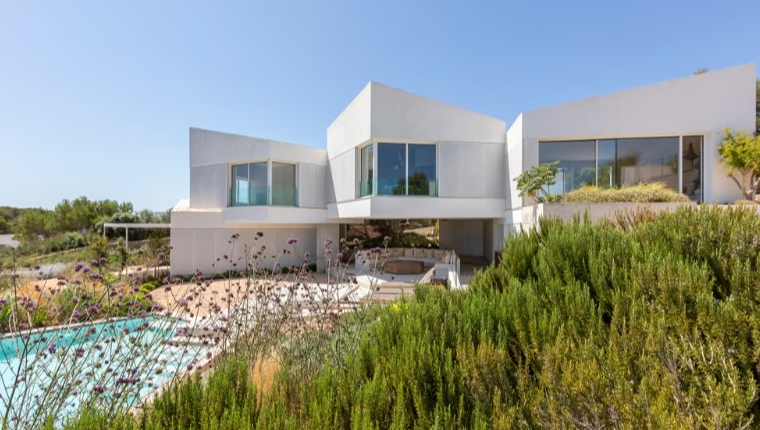 Architecture de style méditerranéen et minimaliste à&nbsp;Minorque