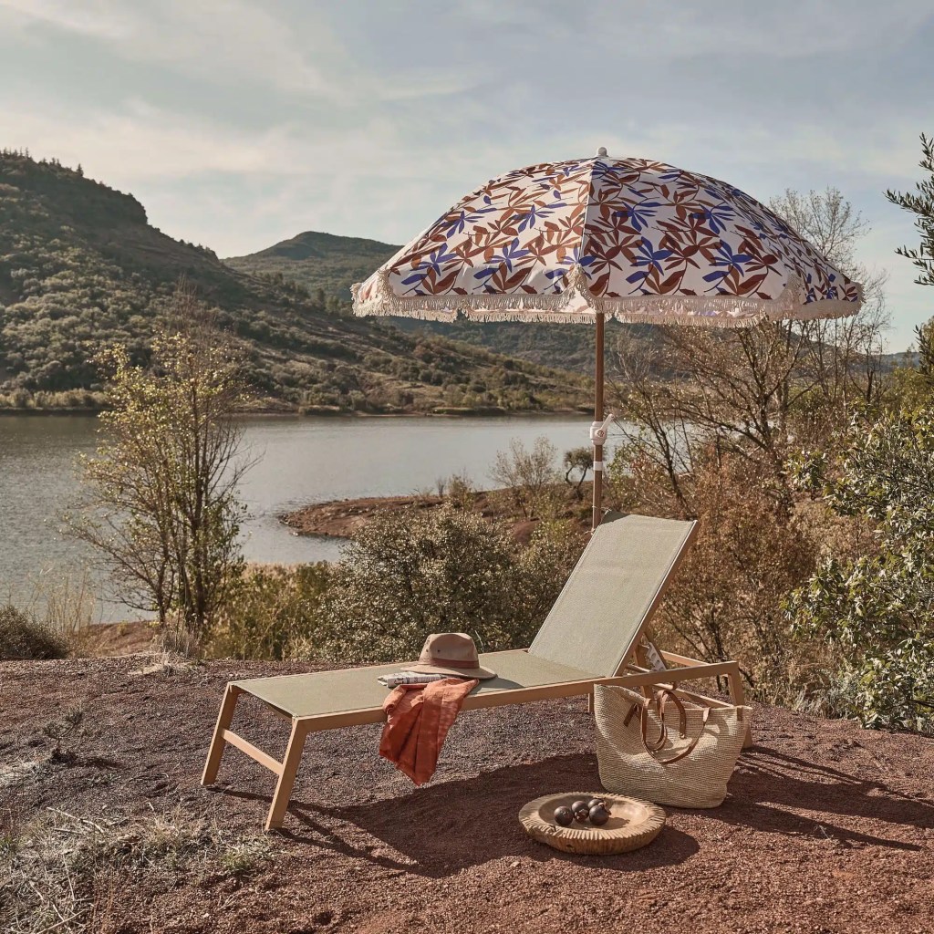 Les Meilleurs Parasols pour un Été&nbsp;Coloré