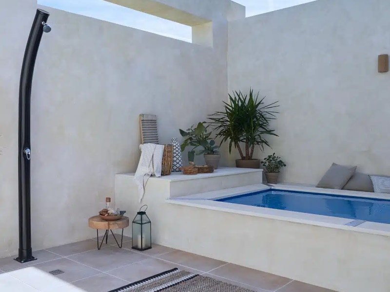 Ce que vous devez savoir avant d’installer une douche&nbsp;extérieure