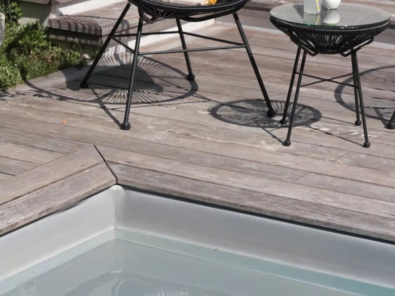 Donnez un look neuf à la terrasse : 3 conseils pour un nettoyage&nbsp;parfait