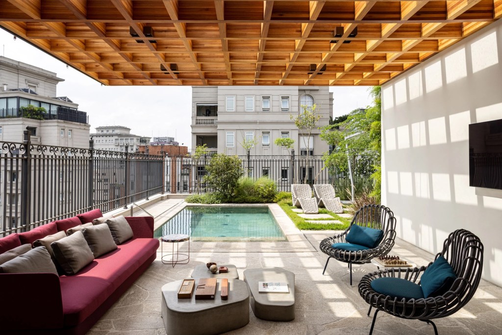 Escalier Sculptural et Design Intérieur: Appartement à São&nbsp;Paulo