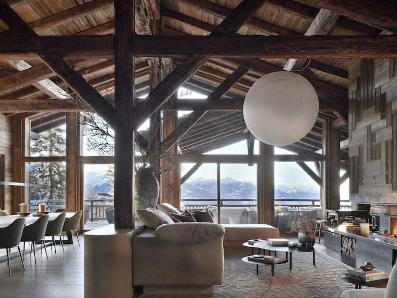 Chalet au Cœur de la Nature: Un Chef-d&rsquo;Œuvre Architectural à&nbsp;Crans-Montana
