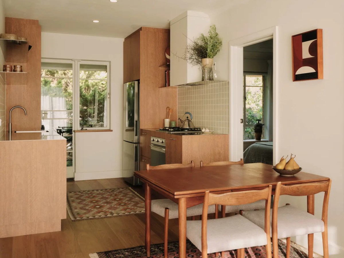 Rénovation inspirée du milieu du siècle par Nick&nbsp;Sweetland