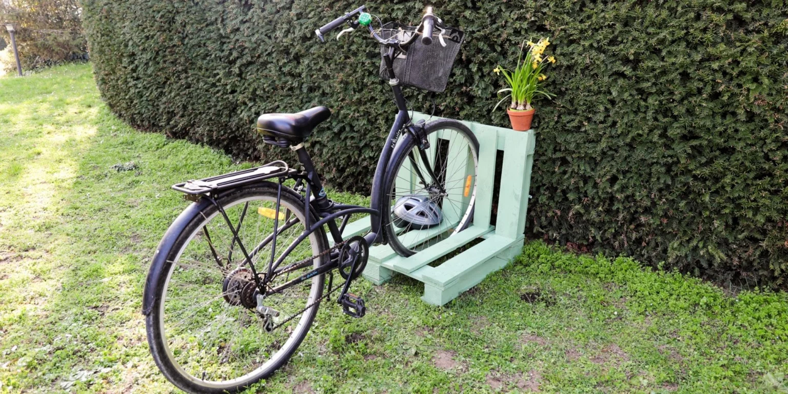 Vous cherchez une solution pratique et durable pour ranger vos vélos ?