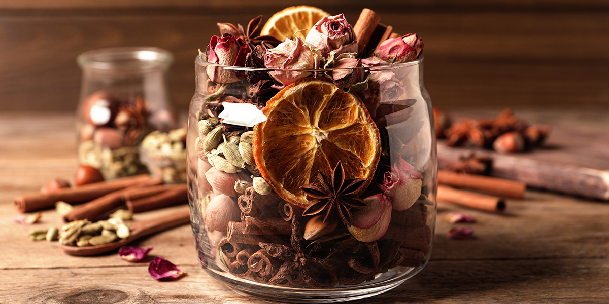 Comment préparer un pot-pourri de Noël ?