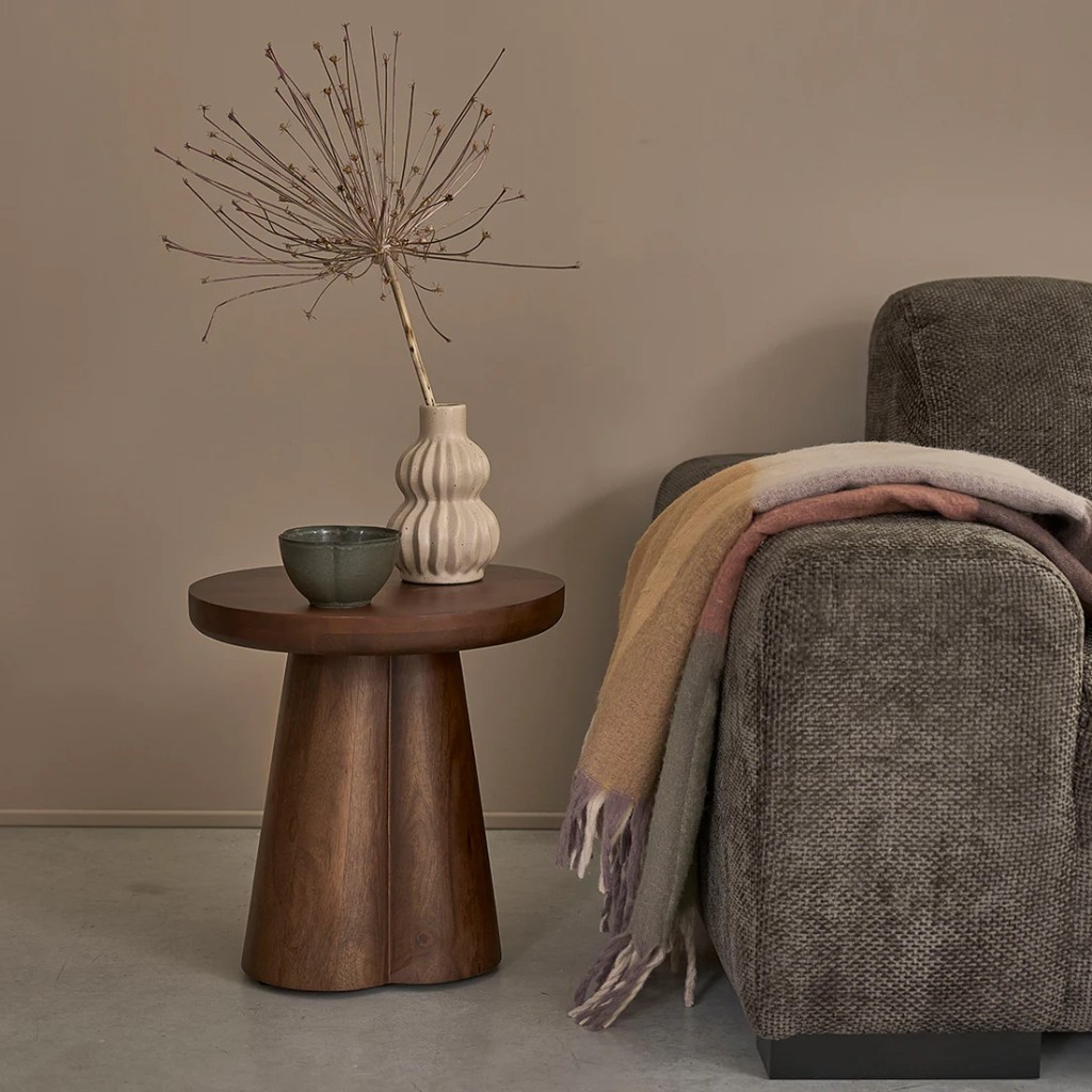 les « bouts de canapé » Les meubles en&nbsp;vogue