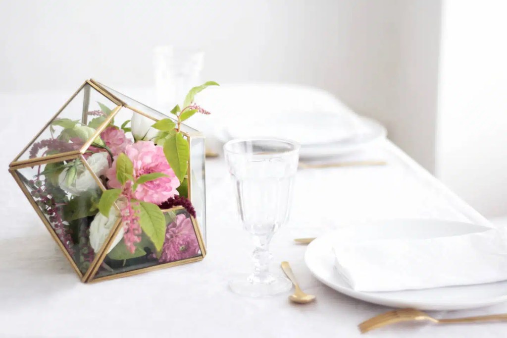 DIY – Un terrarium&nbsp;fleuri