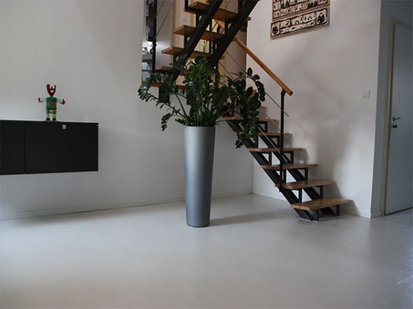 Le béton ciré est un matériau très apprécié dans la&nbsp;maison