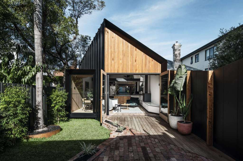 Une extension par le studio d&rsquo;architecture  FIGR