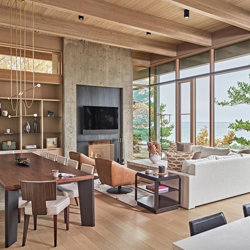 Maison au bord d&rsquo;un lac allie intimité et vues&nbsp;panoramiques.