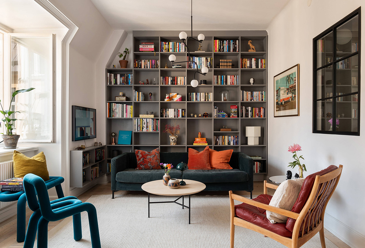  Une bibliothèque sur mesure dans cet appartement