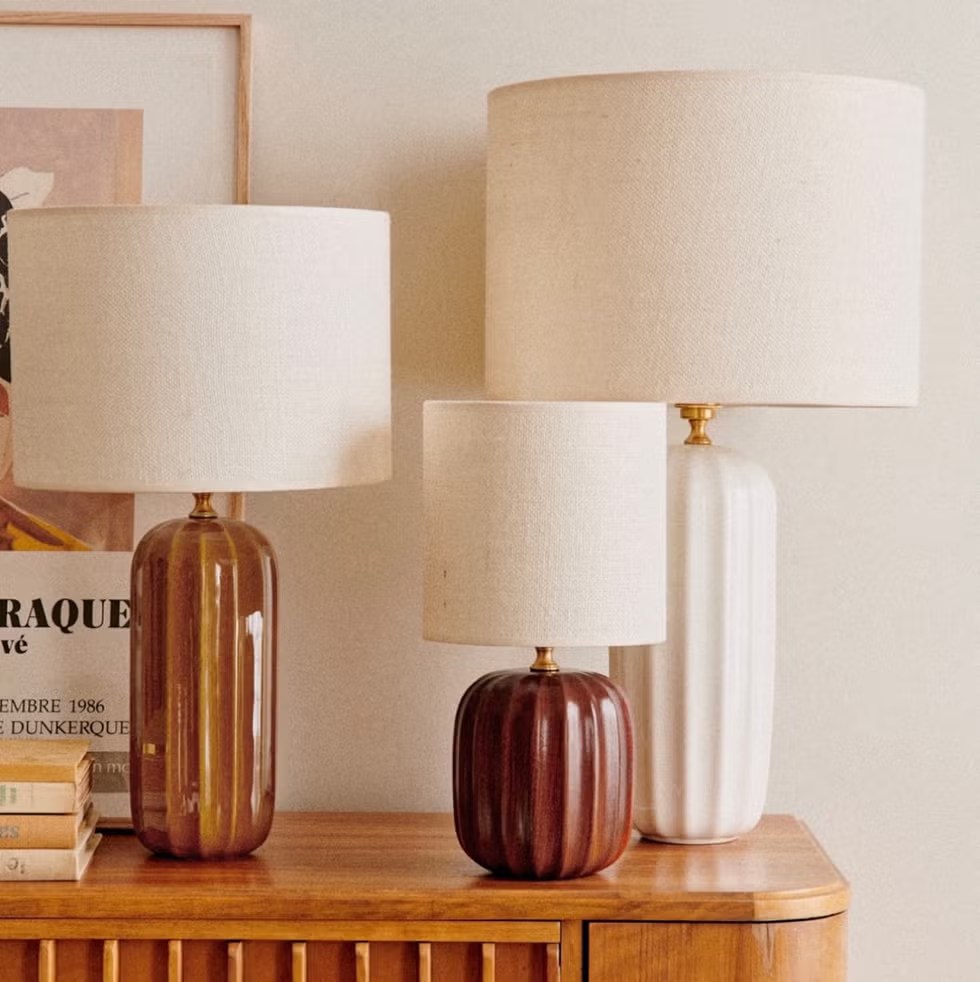 La reine Letizia et les passionnés de design parisiens sont unanimes : les lampes de style vintage qui feront fureur en 2026.