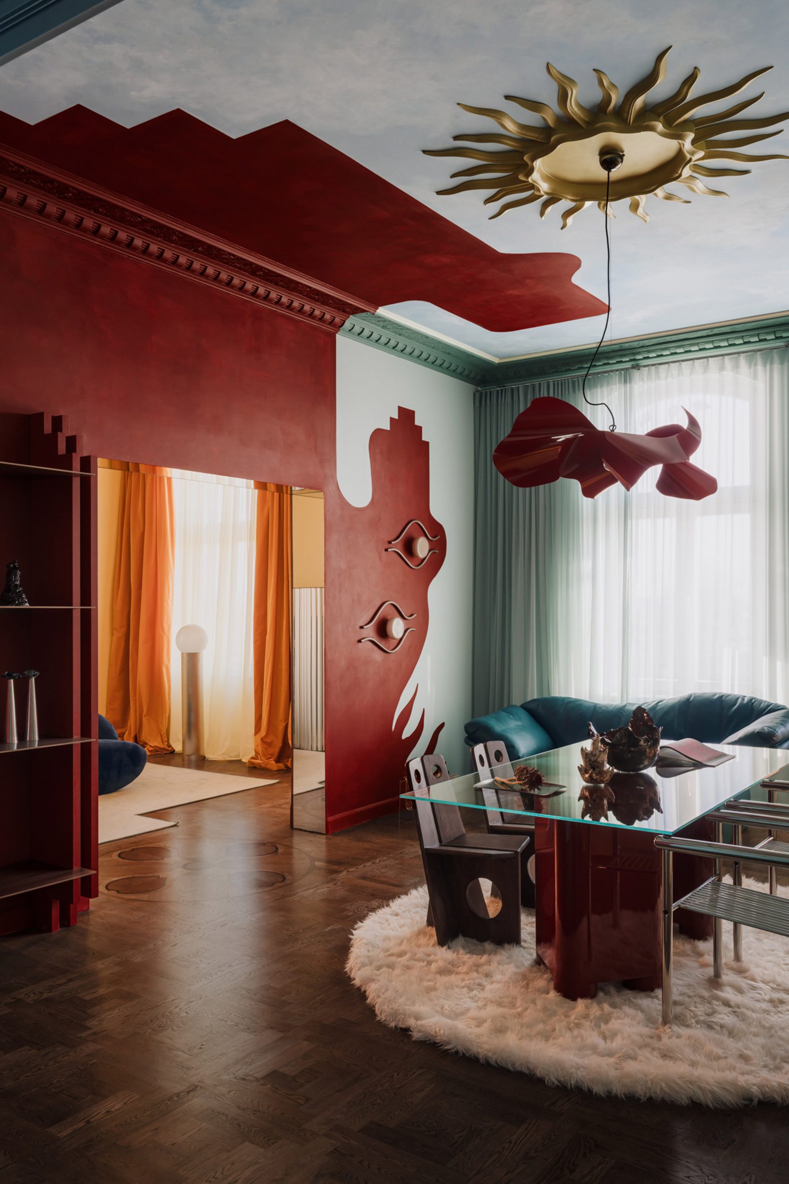 Two Suns, incroyable appartement tout en couleurs