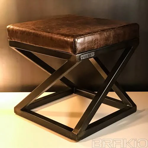 Brakio mobilier de style industriel